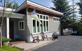 Entire Tiny Home Close To Cruise Ship Terminal Alaska Railroad And Downtown Seward